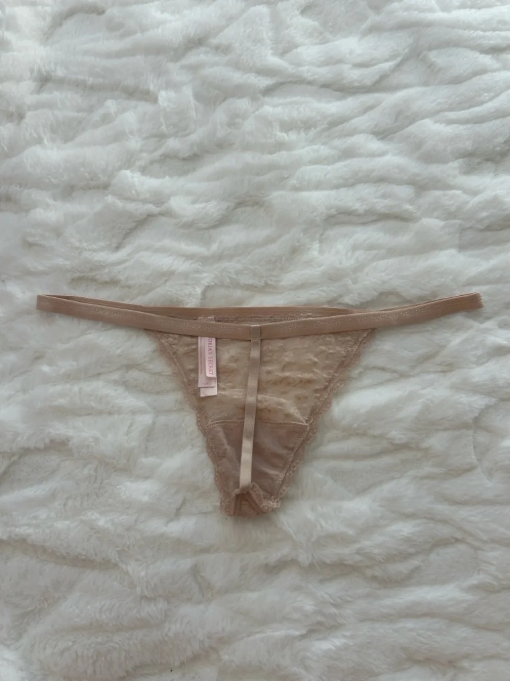 2014 Victoria’s Secret Lace V String Panty L